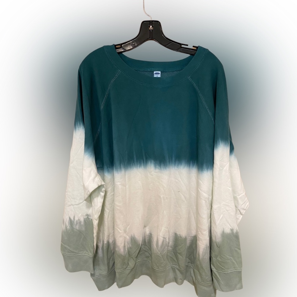 Old Navy” Sweatshirt
Size 4x
Brand New & Never Worn | Tag still intact
$24